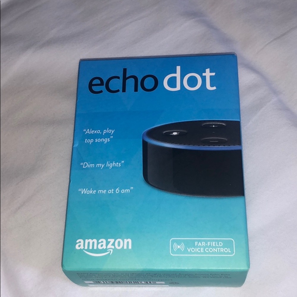 Amazon echo dot NWT